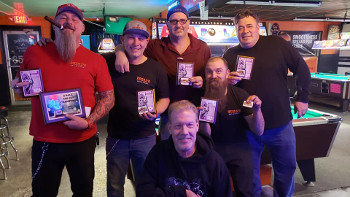 APA 8-Ball Tricups Winning Tean