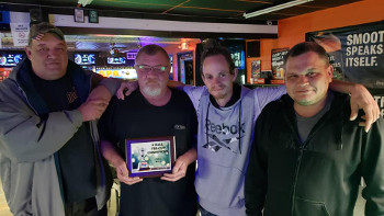 APA 8-Ball Tricups Winning Tean