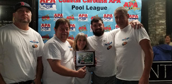 APA 8-Ball Tricups Winning Tean