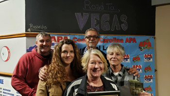 APA 8-Ball Tricups Winning Tean