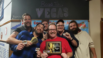 APA 8-Ball Tricups Winning Tean