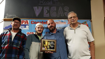 APA 8-Ball Tricups Winning Tean